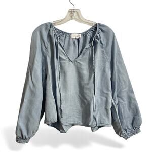 Bella Dahl Blouse Size Medium Women Blue Chambray Pullover Peasant Boho Tencel